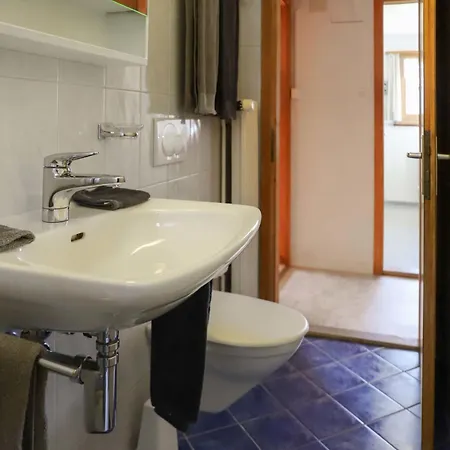 Apartment Haus Chumma Apt1 Frauenkirch
