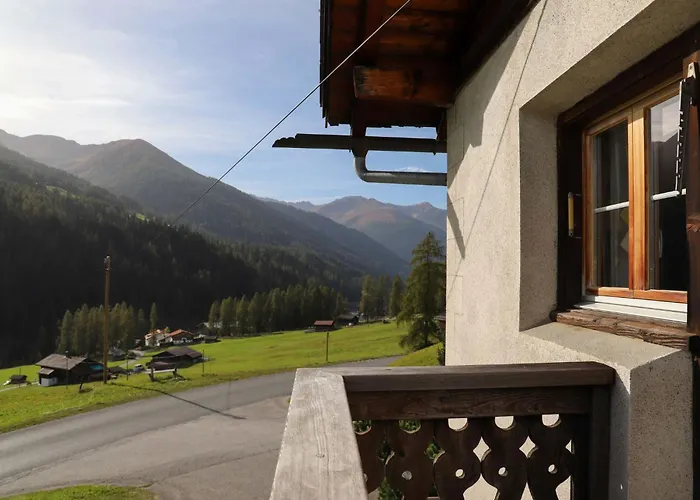 Haus Chumma Apt1 By Interhome Apartman *