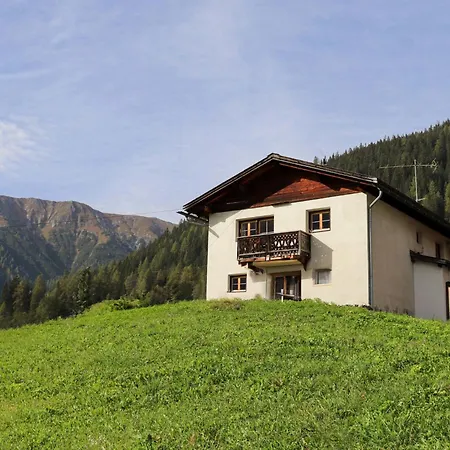 Haus Chumma Apt1 By Interhome *